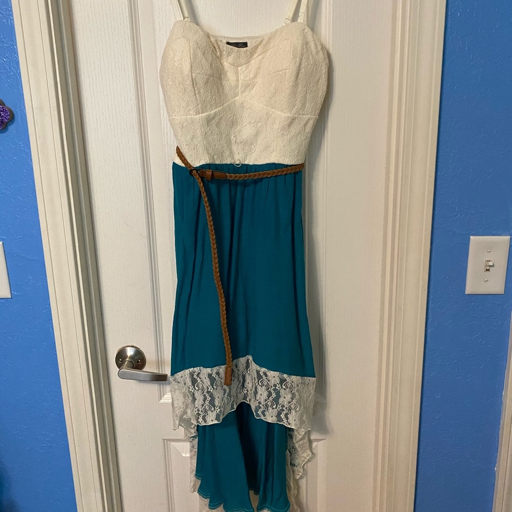 Lace dress